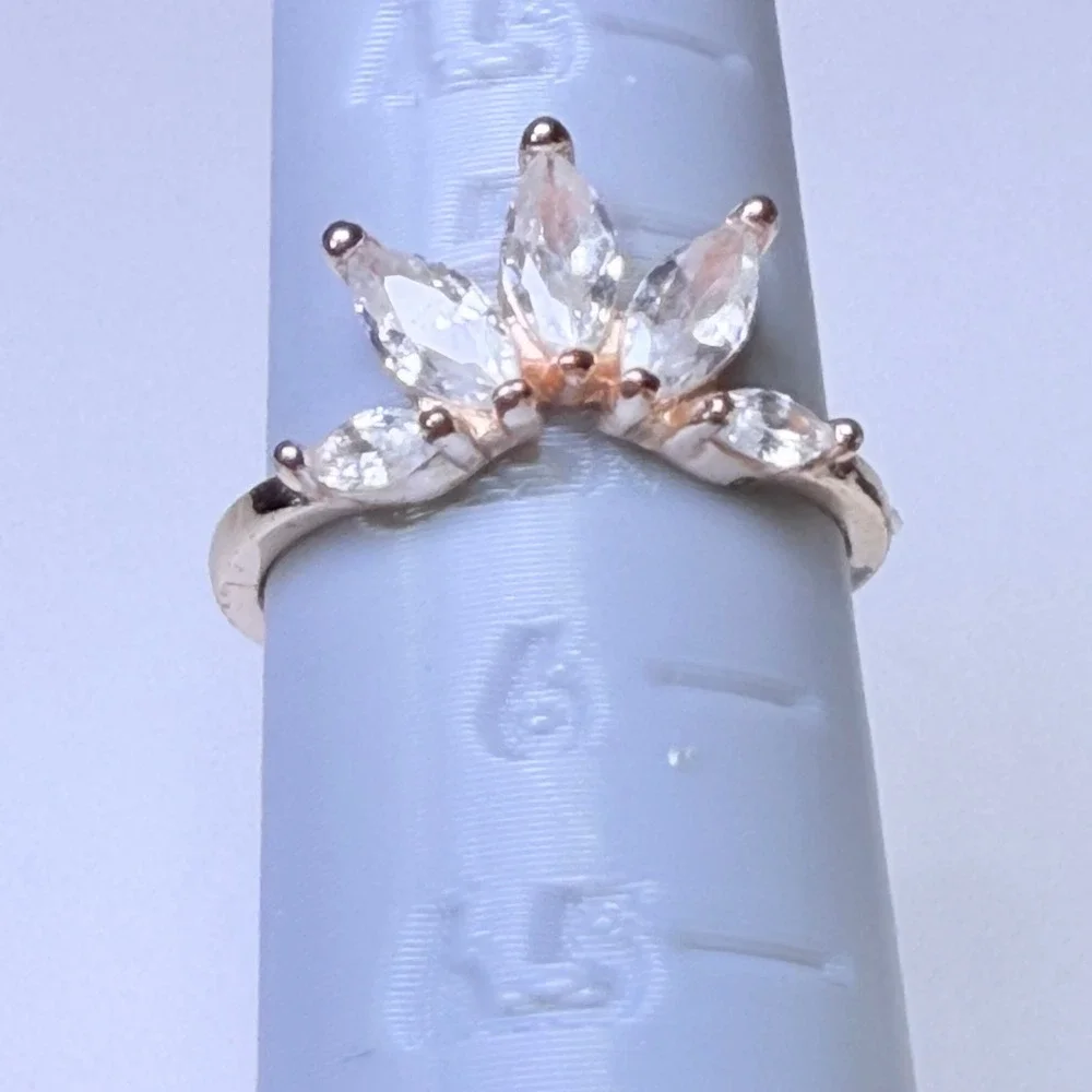 Fragrant Jewels Ring Lot 8pc Rose Gold Silver Tone CZ Halo Crown Floral Size 6